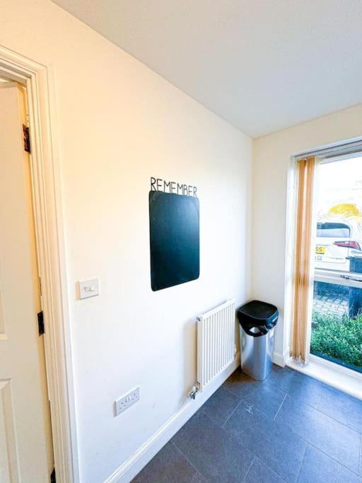 Birmingham Family Home: Spacious 3BR with Garden and Pet-Friendly Exterior photo