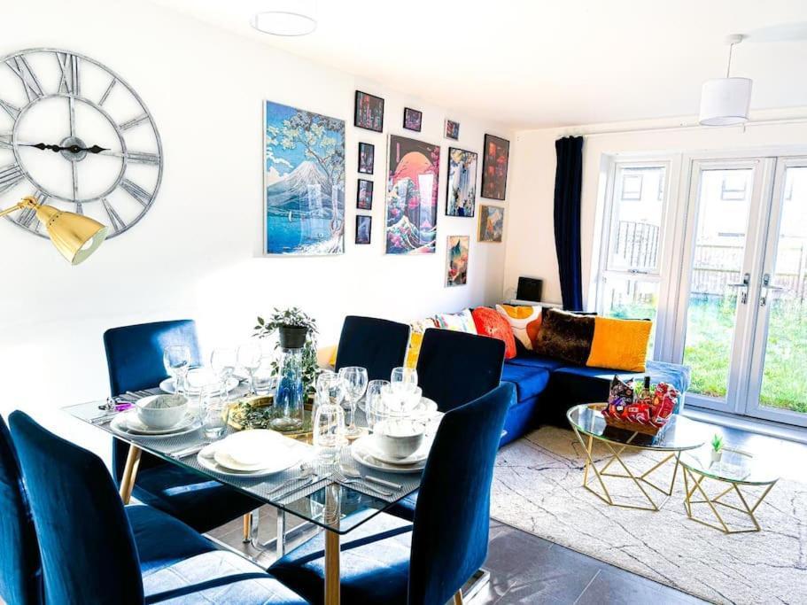 Birmingham Family Home: Spacious 3BR with Garden and Pet-Friendly Exterior photo